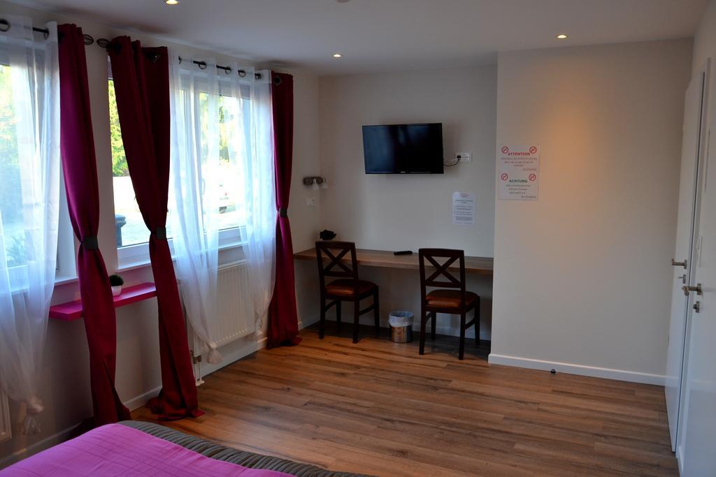 Hotel Restaurant La Couronne Roppenheim Phòng bức ảnh